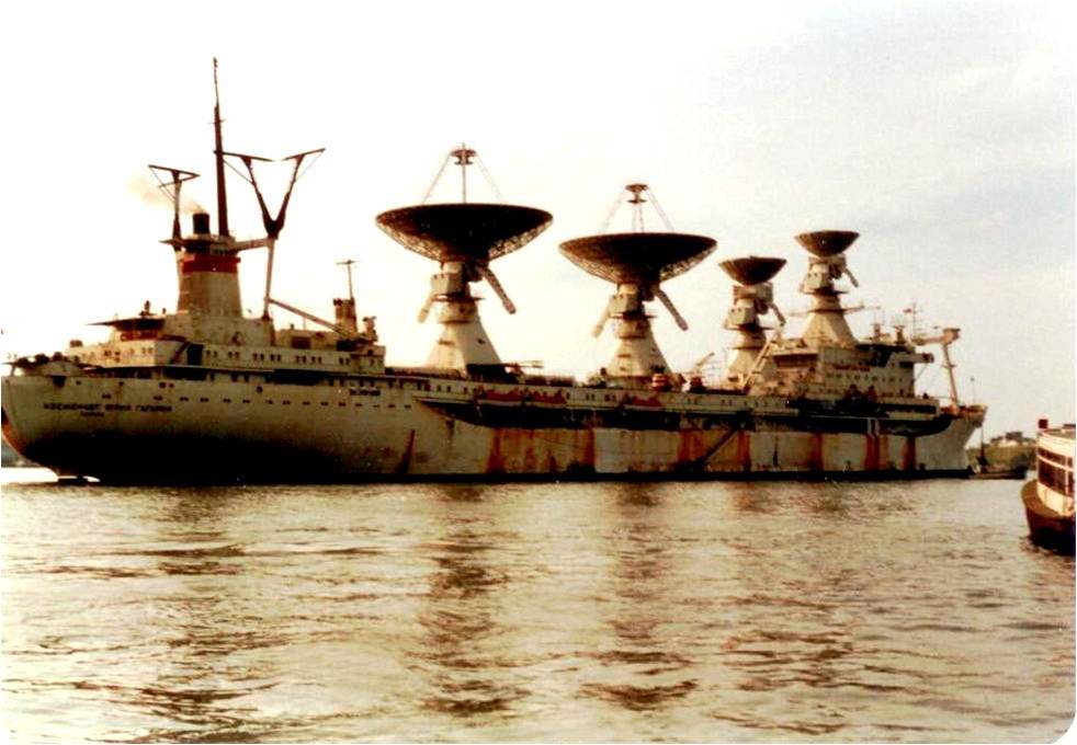 Soviet-Spy-Ship