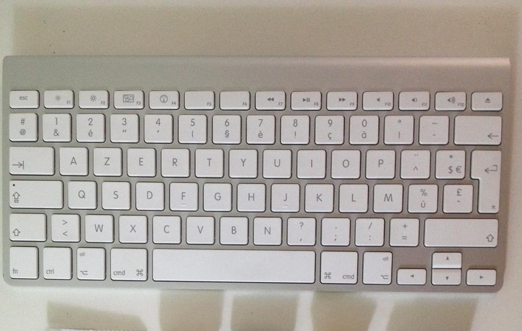 Laguna_Apple_Keyboard