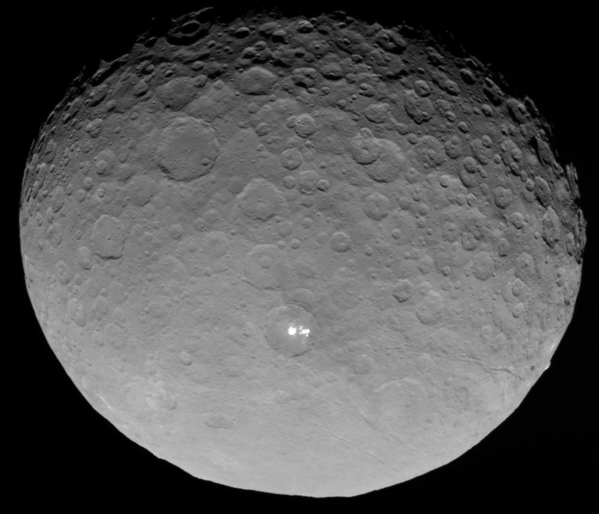 Ceres_RC3_with_bright_spots
