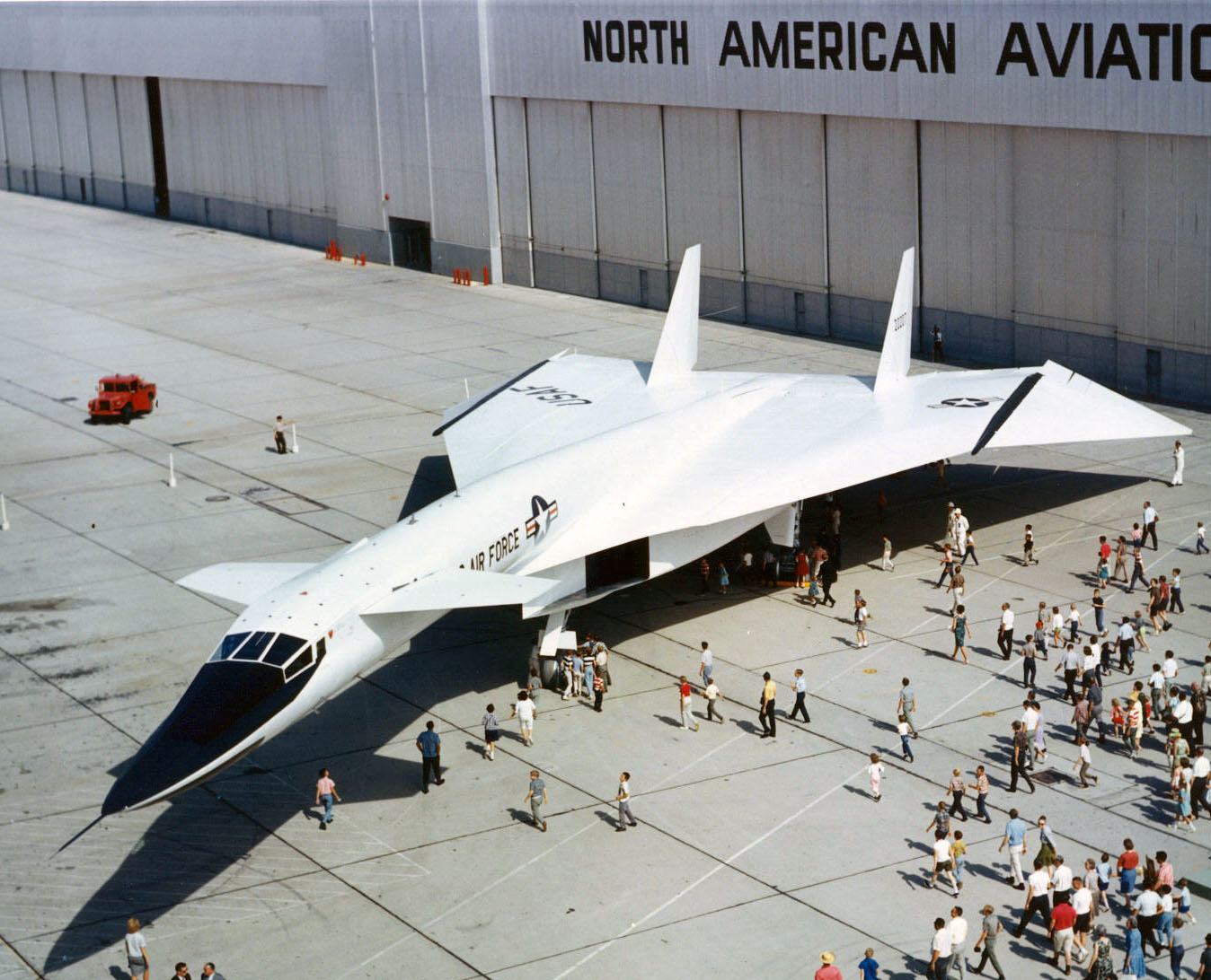 North American XB-70A Valkyrie 3/4 front view (top) at the rollout. (U.S. Air Force photo)