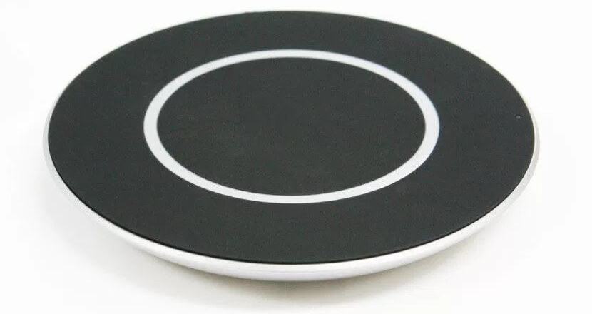lg-wireless-charger-15-w-002