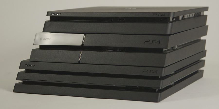 Laguna_PS4_stacked_front_side_angle_peq