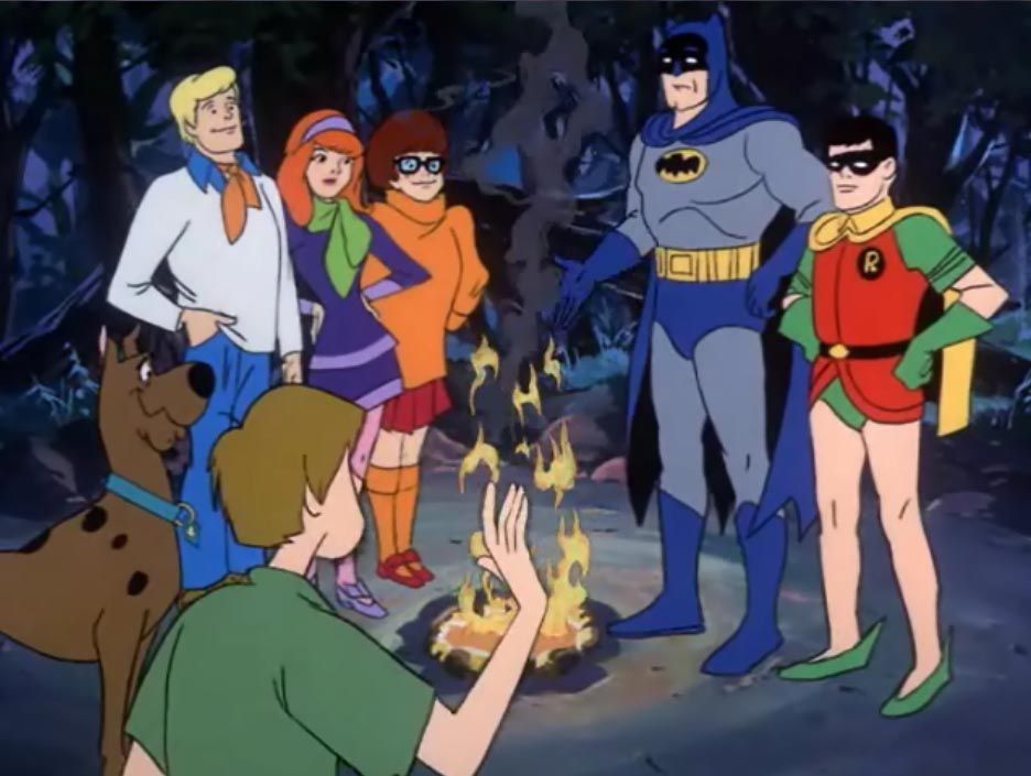 the-gang-with-batman-scooby-doo-32614971-936-705