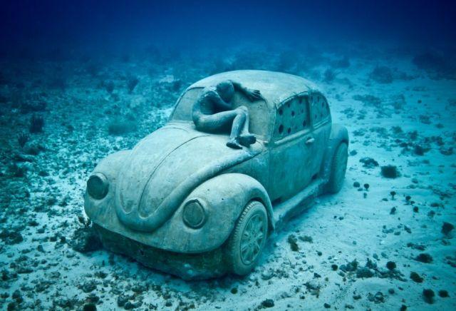 anthropocene-concrete-beetle-underwater