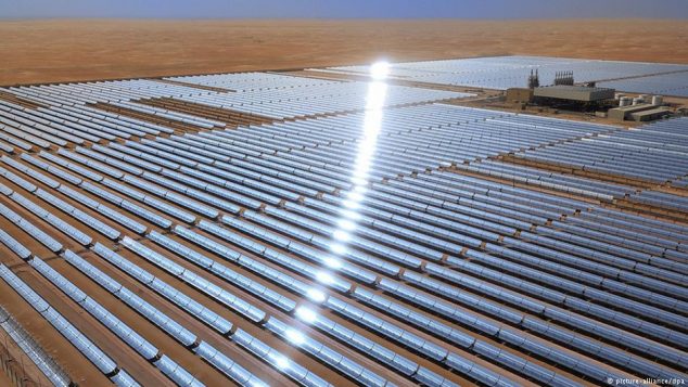 Usina solar da Arábia Saudita e Softbank seria a maior do mundo, mas foi cancelada. Imagem: Picture-Alliance / DPA