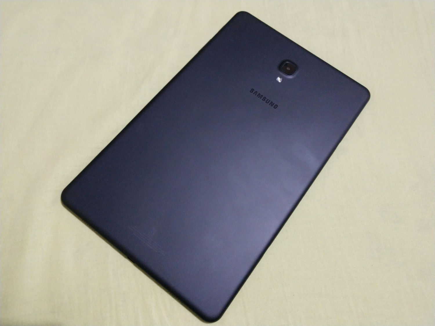 Samsung / Galaxy Tab A 10.5", parte traseira