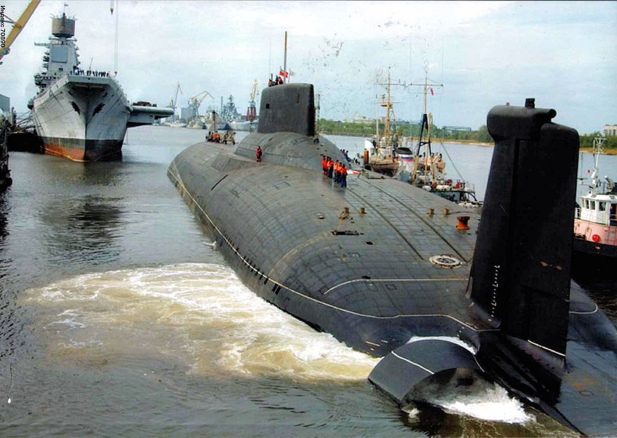 Submarino Soviético classe Tufão