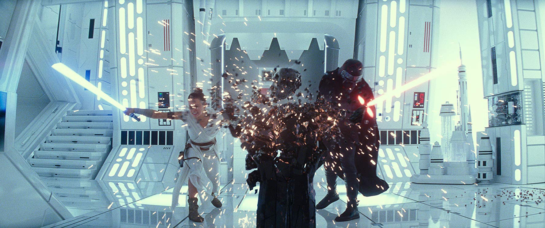 Em Star Wars: A Ascenção Skywalker ninguém respeita o vô.