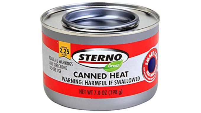 "Sterno" era o nome usado para um drinque popular no Vietnã, tirado direto do fogareiro em lata (Crédito: Divulgação/Sterno Products)