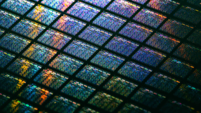 Detalhe de wafer de chips de silício (Crédito: Shutterstock) / rússia