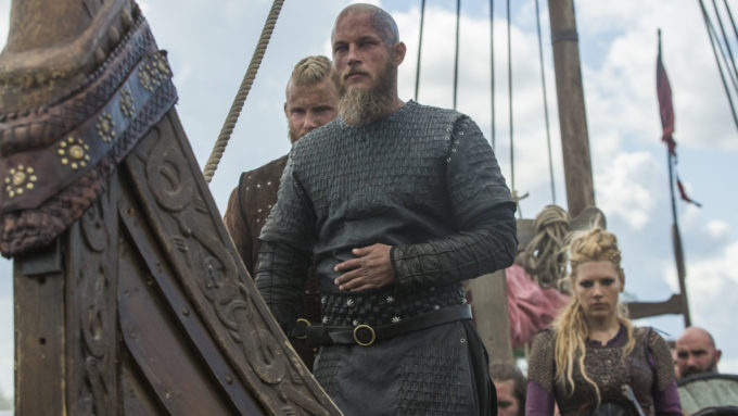 Vikings veio recheada de erros históricos, mas em uma coisa a série acertou: os nórdicos eram navegadores ousados (Crédito: Reprodução/TM Productions/Take 5 Productions/Octagon Films/MGM)
