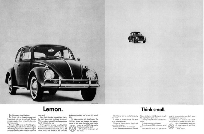 Os dois anúncios da campanha "Think Small" (Crédito: Reprodução/Volkswagen/acervo internet)