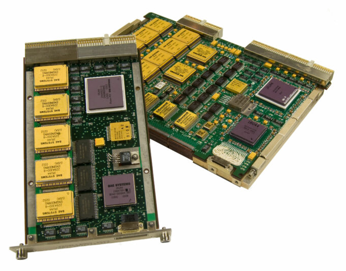 Sistema e processador RAD750, usado pela NASA até hoje.  O James Webb tem um desses.  Relógio máximo?  118 MHz (Crédito: Reprodução/NASA)