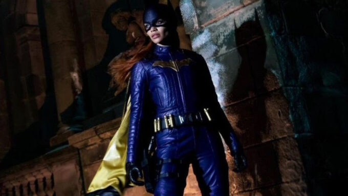 A Batgirl de Leslie Grace seria baseada na versão mais recente das HQs (Crédito: Reprodução/Warner Bros. Pictures/DC Films) / dceu