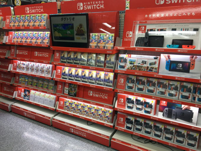 O Nintendo Switch não foi levado em conta, provavelmente por não ser um competidor direto do PS5 e Xbox Series X|S (Crédito: guayo110/Reddit)