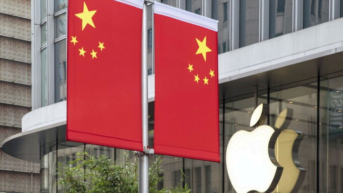 Laguna-Apple-China-flags-in-front-Shanghai-store-720p