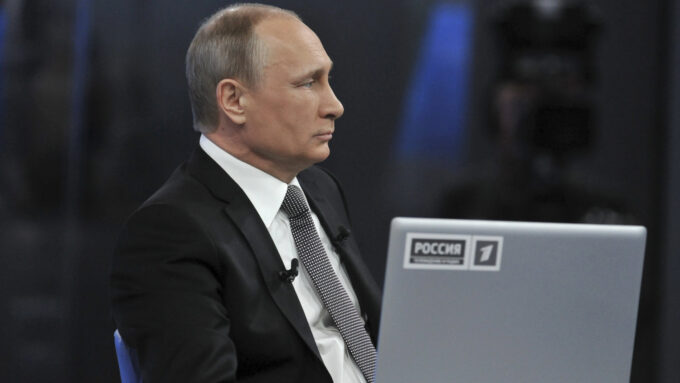 Vladimir Putin quer internet da Rússia tão blindada quanto a da China (Crédito: Ria Novosti/Reuters)