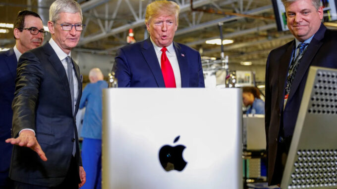 Apple e Trump não se entendem no que tange a DEI e tarifas, mas isso não impede a maçã de usar ordem executiva a seu favor (Crédito: Tom Brenner/Reuters)