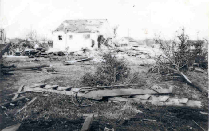 Resultado do tornado que atingiu Goshen, Indiana, em 16 de março de 1942 (Crédito: Bonnie LeCount/Elkhart County Emergency Management/US National Weather Serevice)
