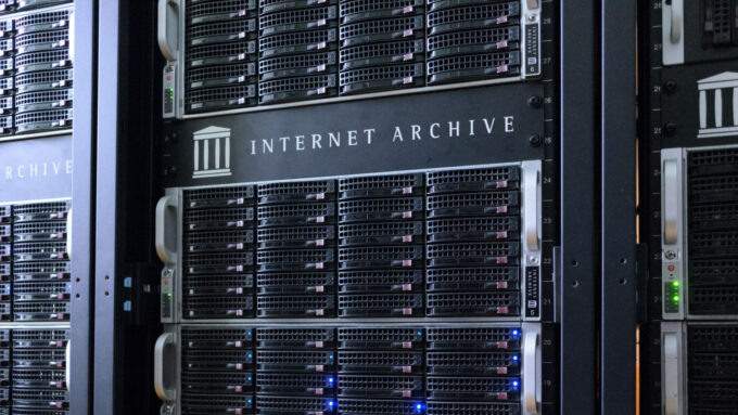 Internet Archive sofreu duas derrotas seguidas em processos movidos por controladores de direitos autorais (Crédito: drosen7900/Flickr)