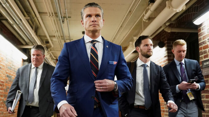 Pete Hegseth, secretário de Defesa dos EUA (Crédito: Nathan Howard/Reuters)