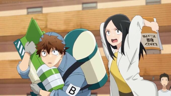 Cena do anime Cells at Work!, em que o linfócito B é visto apanhando da mastócito (Crédito: Reprodução/David Production/Aniplex/Crunchyroll/Sony)