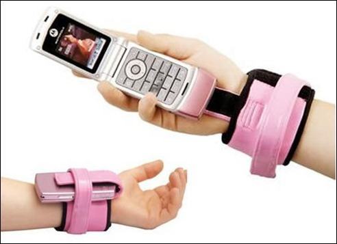 Wrist-Cell-Phone-Carrier