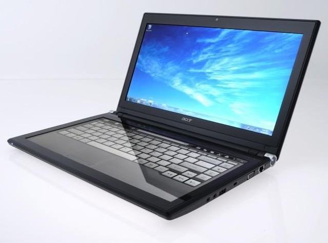 Duas telas sensíveis a toques no notebook/tablet da Acer.