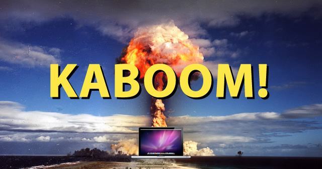 Montagem engraçadinha com explosão nuclear e MacBook Pro.